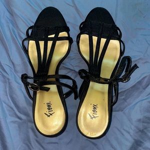 Black & Gold Fiona heels